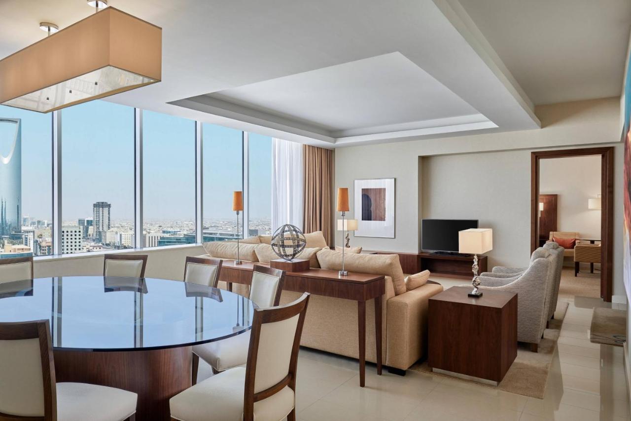 Courtyard By Marriott Riyadh Olaya Εξωτερικό φωτογραφία