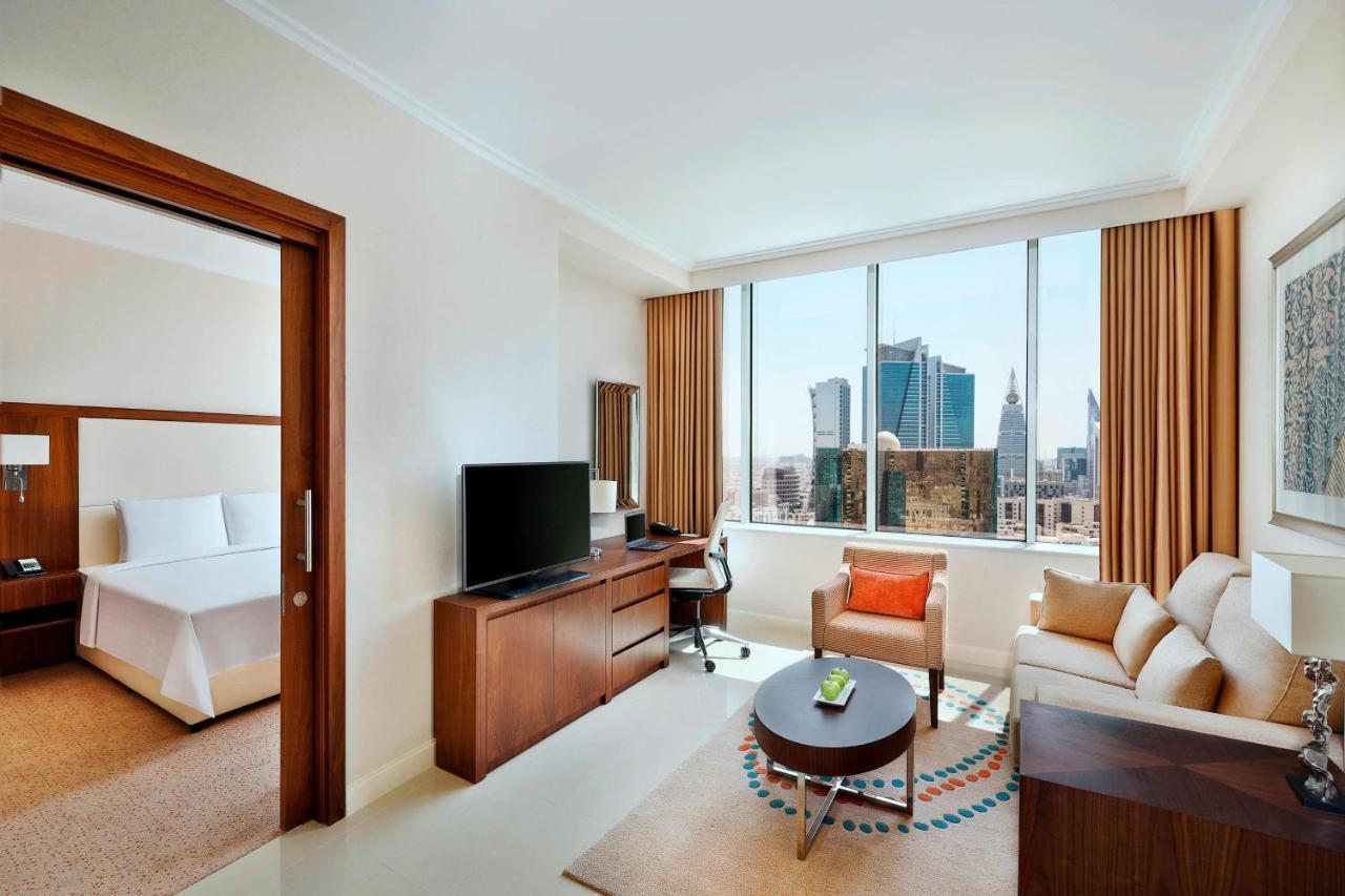 Courtyard By Marriott Riyadh Olaya Εξωτερικό φωτογραφία