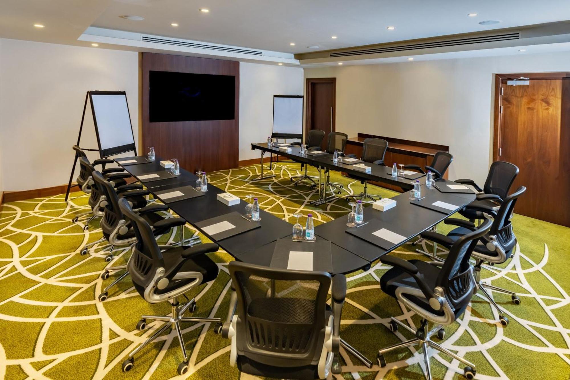 Courtyard By Marriott Riyadh Olaya Εξωτερικό φωτογραφία