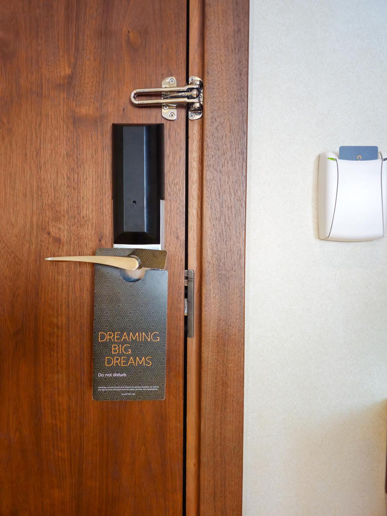 Courtyard By Marriott Riyadh Olaya Εξωτερικό φωτογραφία